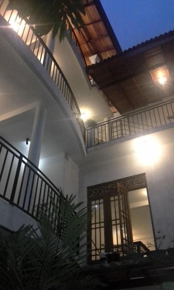 Srimali's Residence