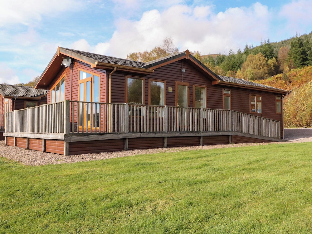Crathie Lodge