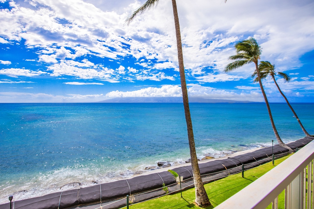 Royal Kahana Resort by rkmaui