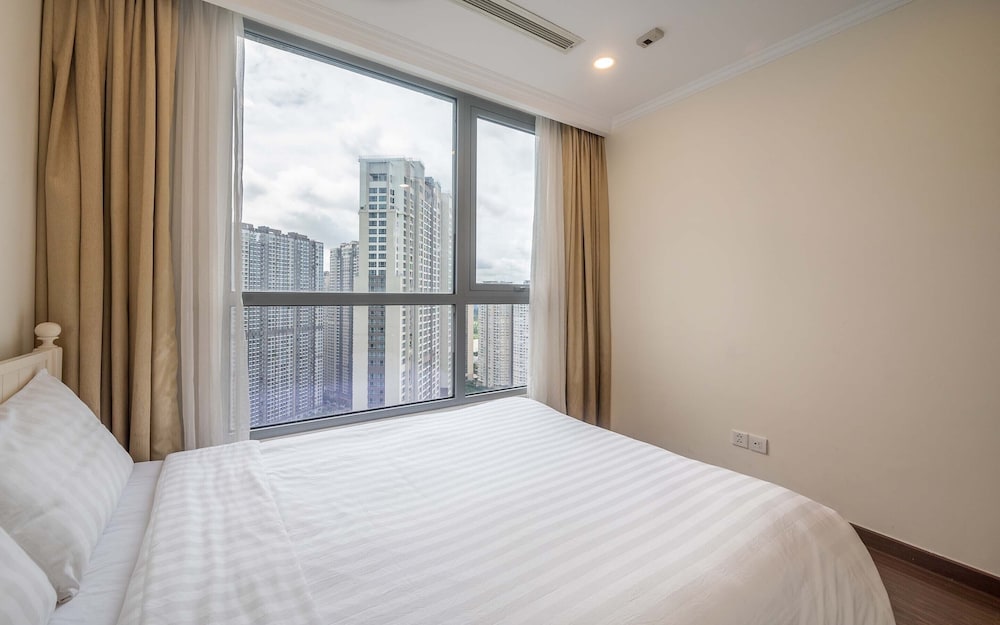 Vinhomes Central Park Riverside Elegance