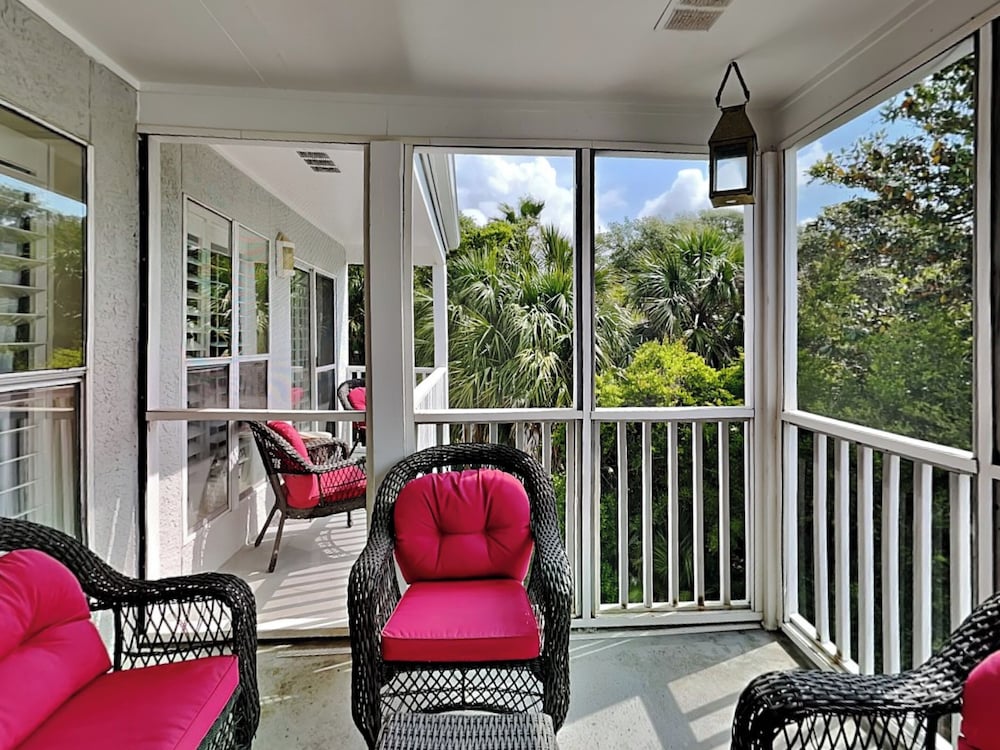 Palms North #7B by Southern Vacation Rentals