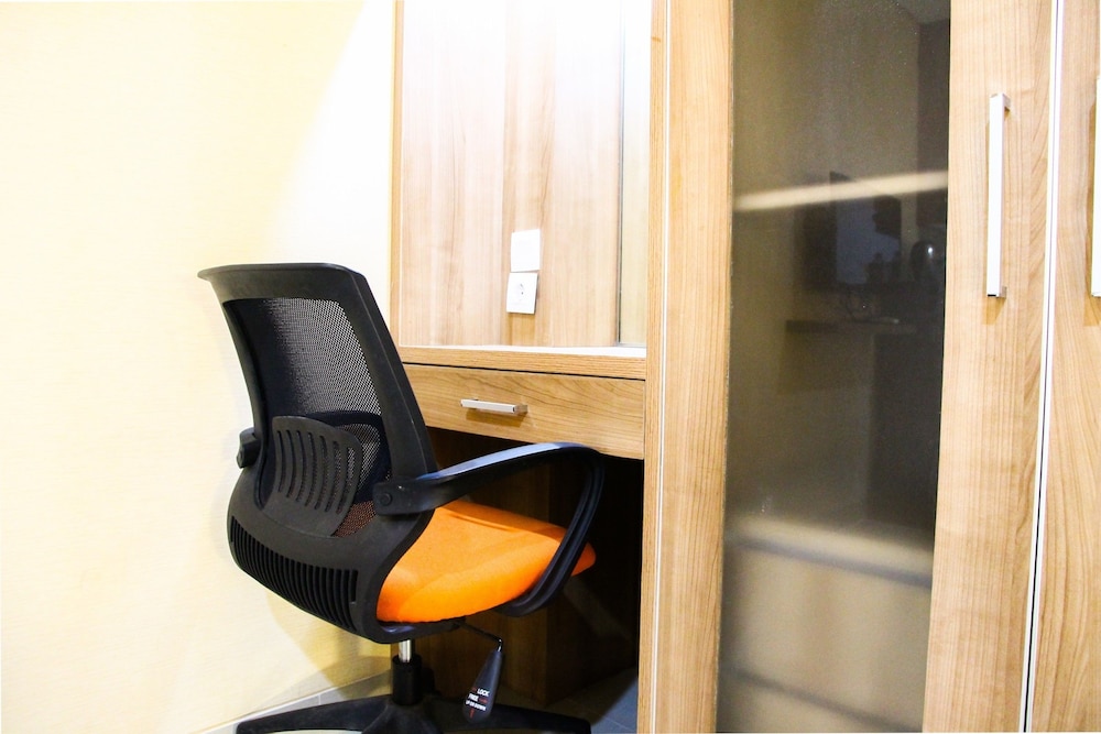Pool View Studio Ara Residance Apartement Near Gading Serpong, Gading Serpong - 13