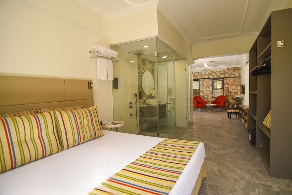 Sweet Studio Flat with Patio SARMAŞIK