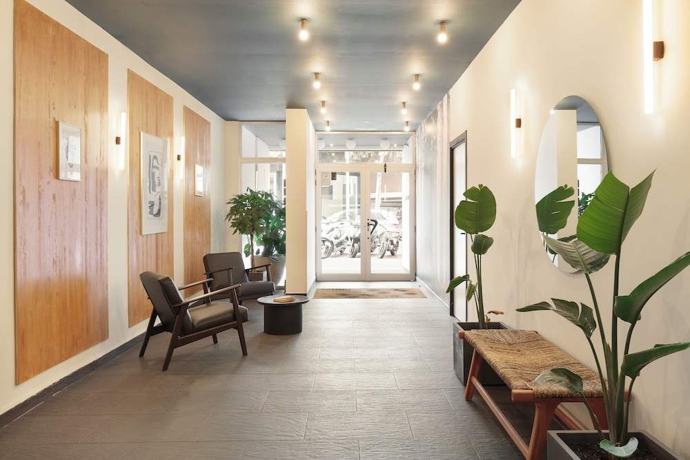 Casanova Apartments By Olala Homes