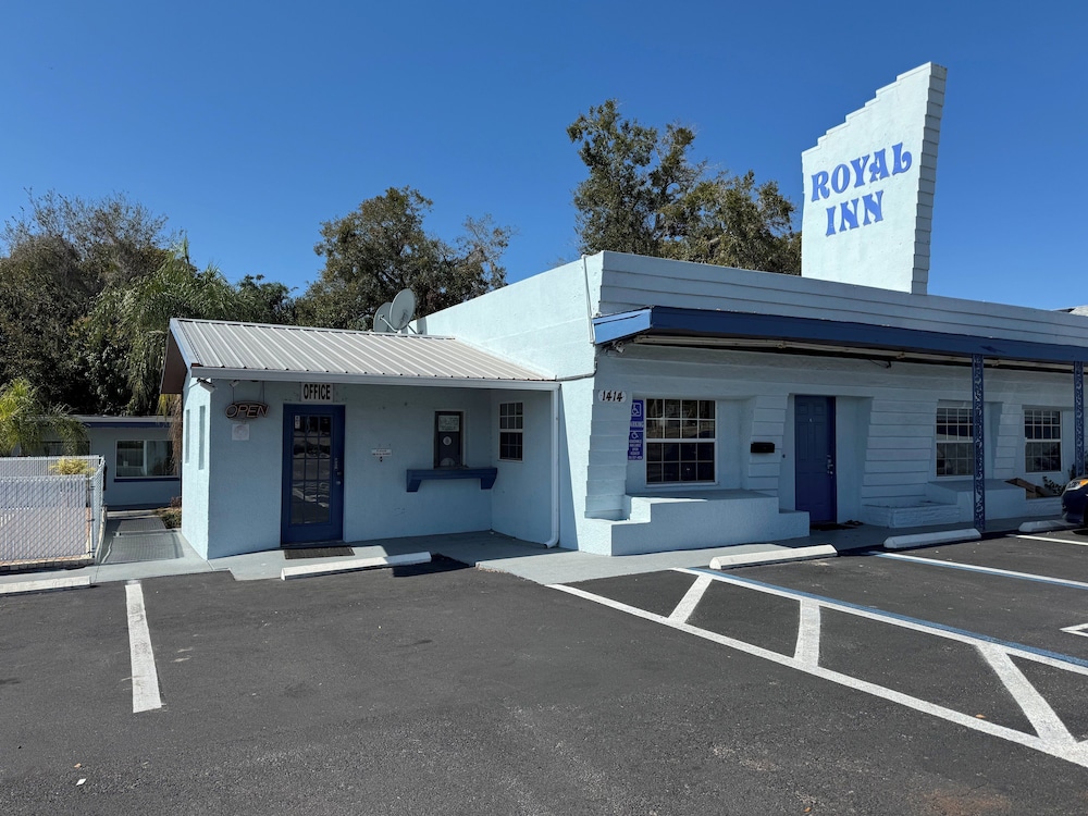 Royal Inn