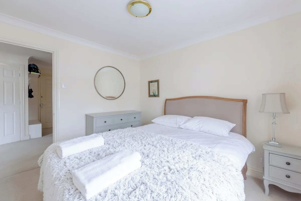 Unique Waterfront 2BD Flat - Rotherhithe