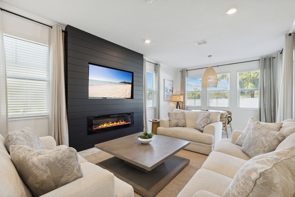 Beachside Deluxe