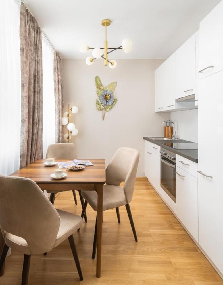 Abieshomes Serviced Apartments - Schönbrunn