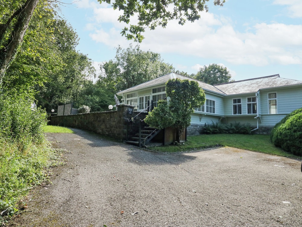 Woodland Lodge