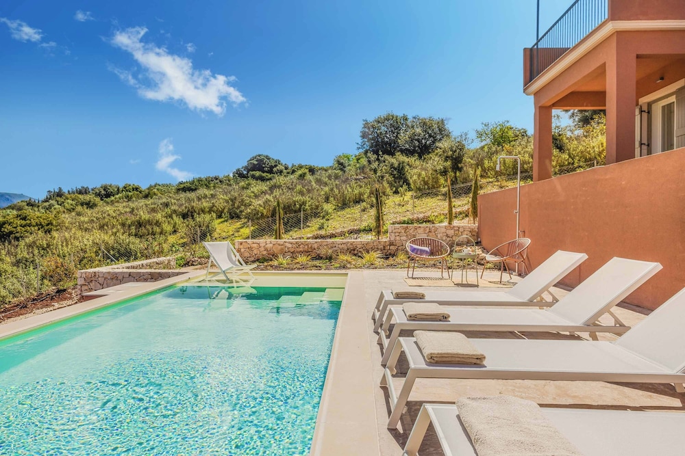 Villa Aria