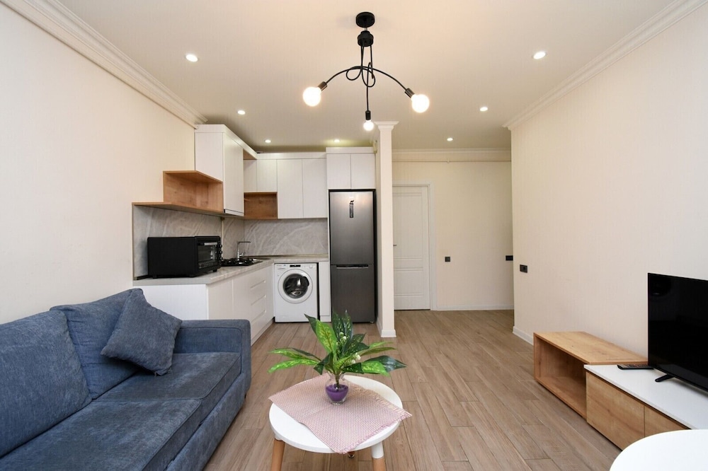 Apartment on Nalbandyan street