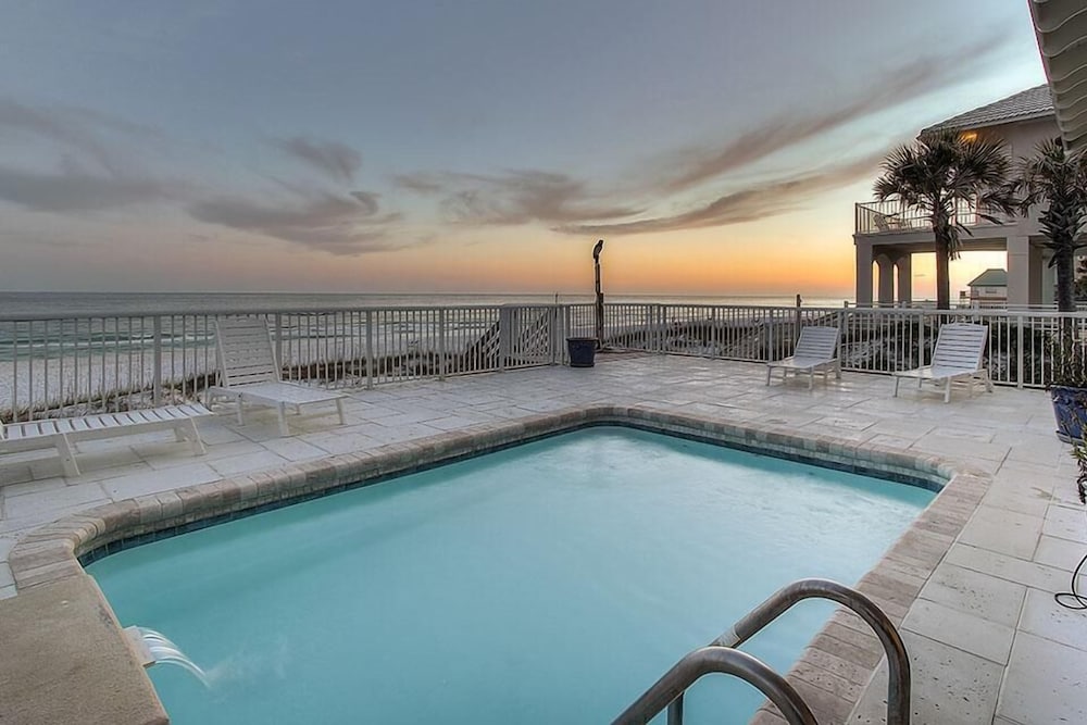 Redefining Beach Time 7 Bedroom Holiday Home by Five Star Properties