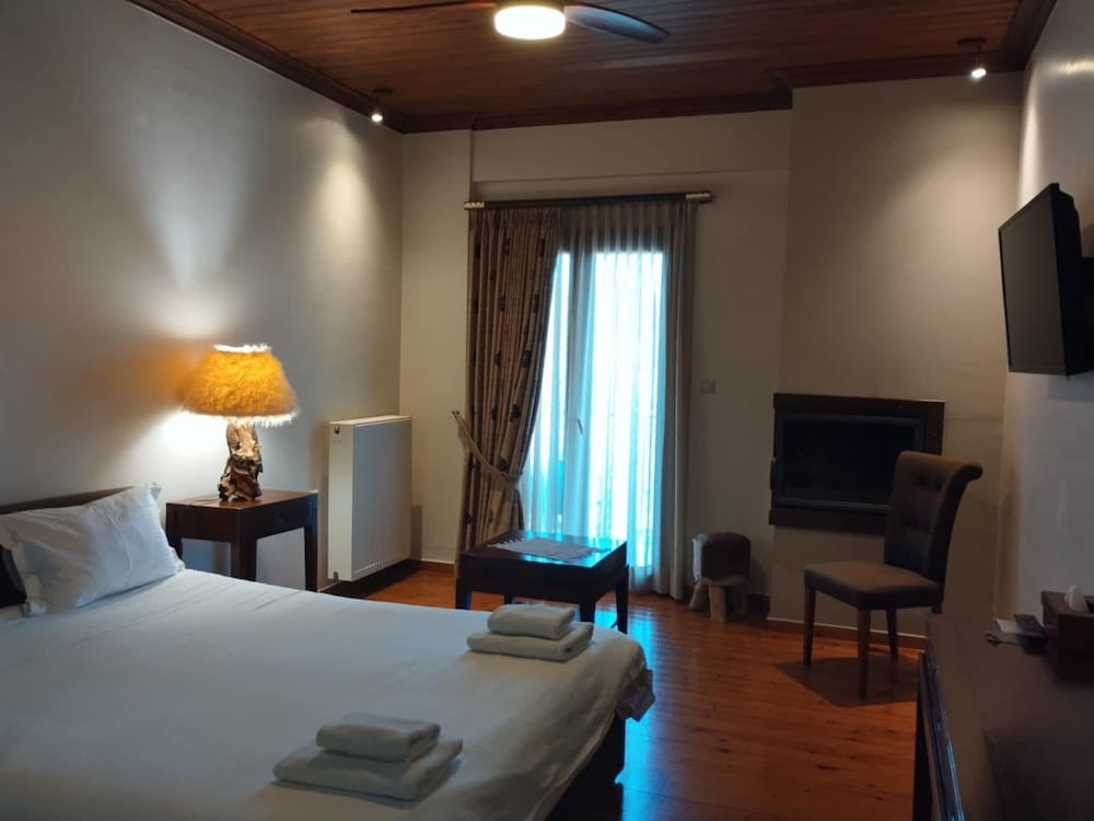 Agathi Hotel