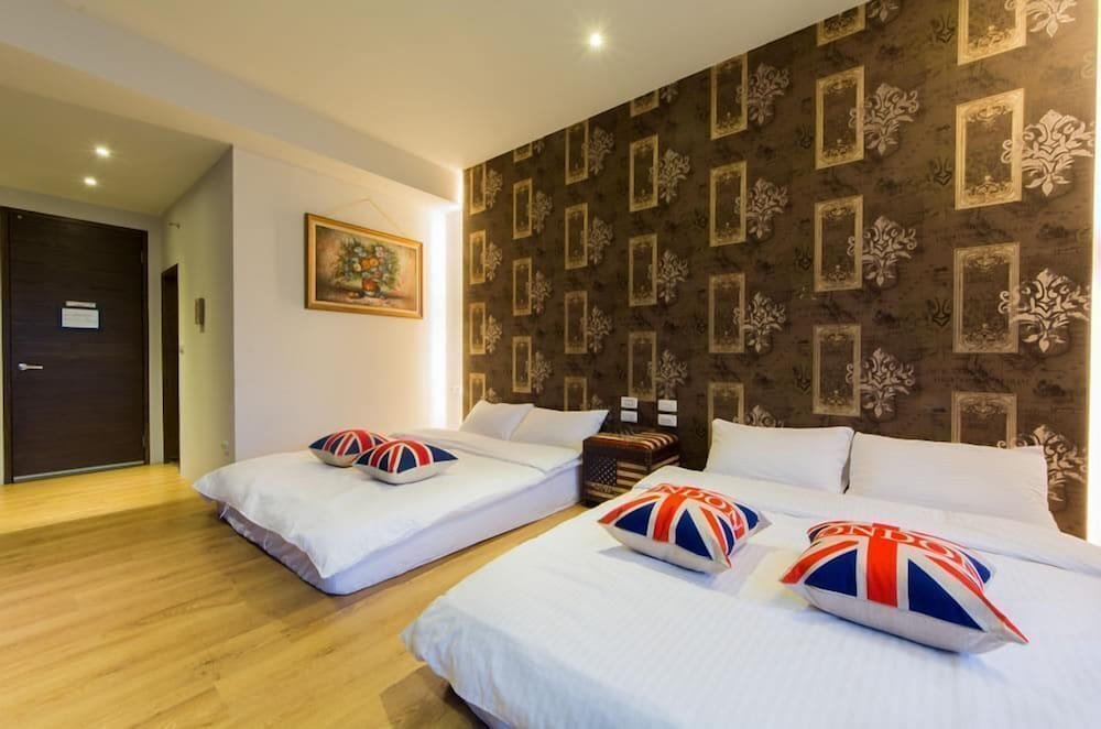 LITHO Hostel