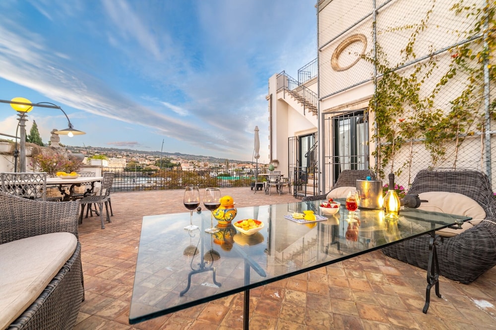 Etna & Mare Escape Catania by Wonderful Italy