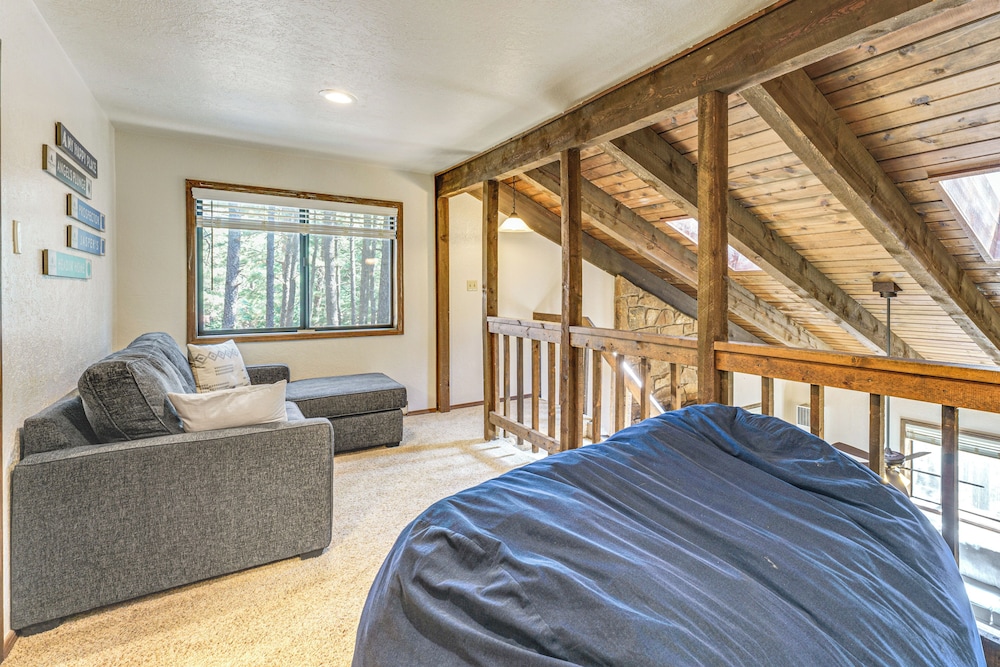 Walk to Lake & Trails: Angel Fire Home w/ Deck!