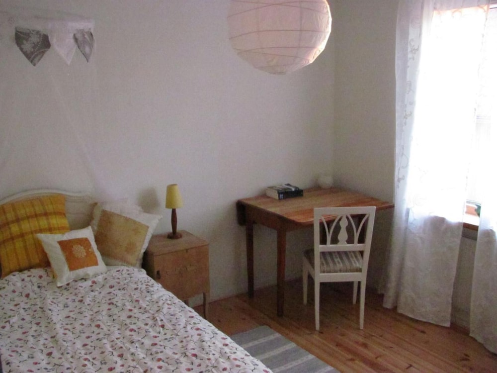 Photo 11