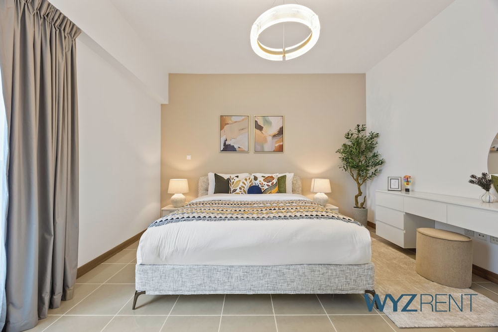 Aegean Charm 2BR Sulafa Tower Marina