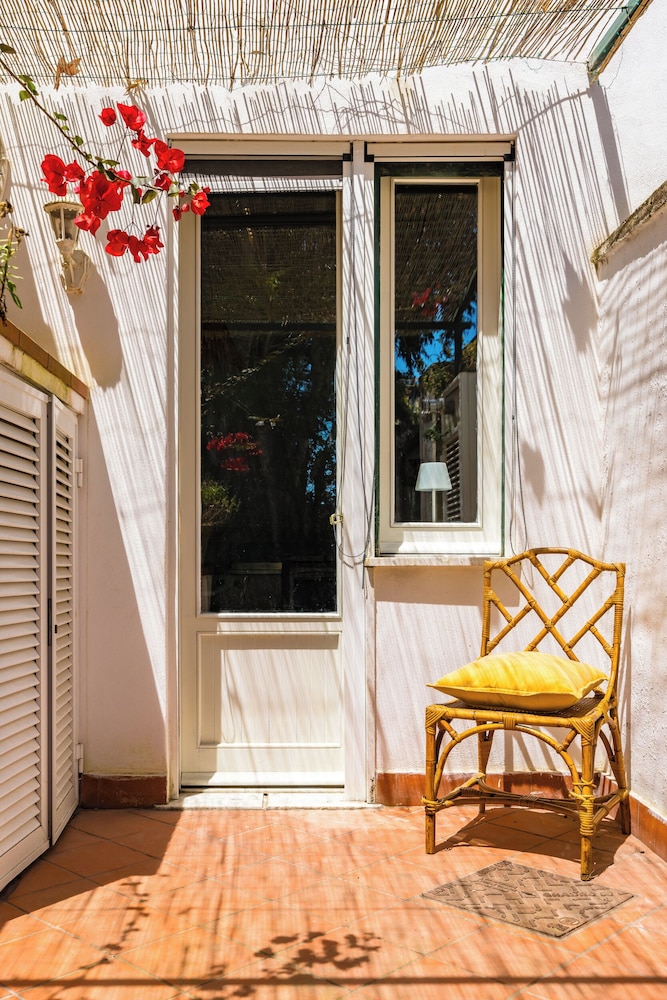 Villa Villari Terrace and Patio by Napoliapartments