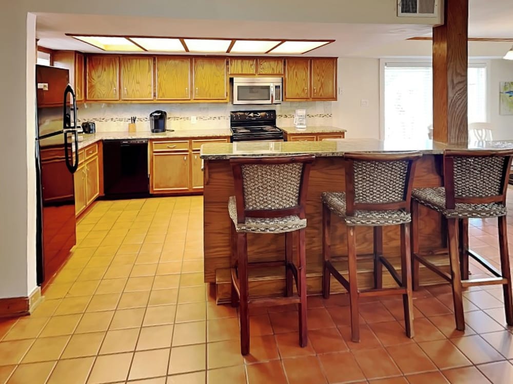 The Seagulls Nest by Silver Sands Vacation Rentals