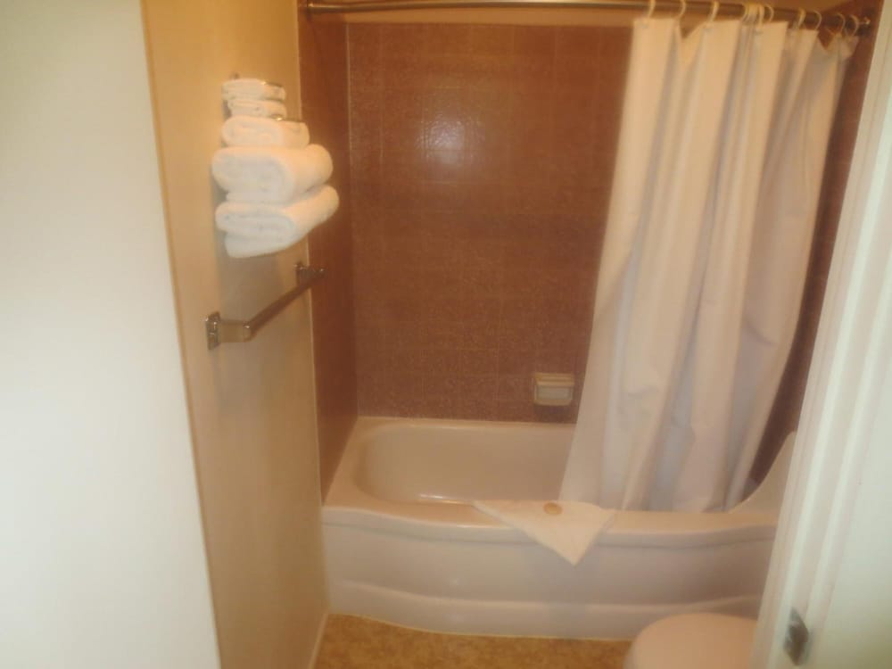 Down Towner Inn