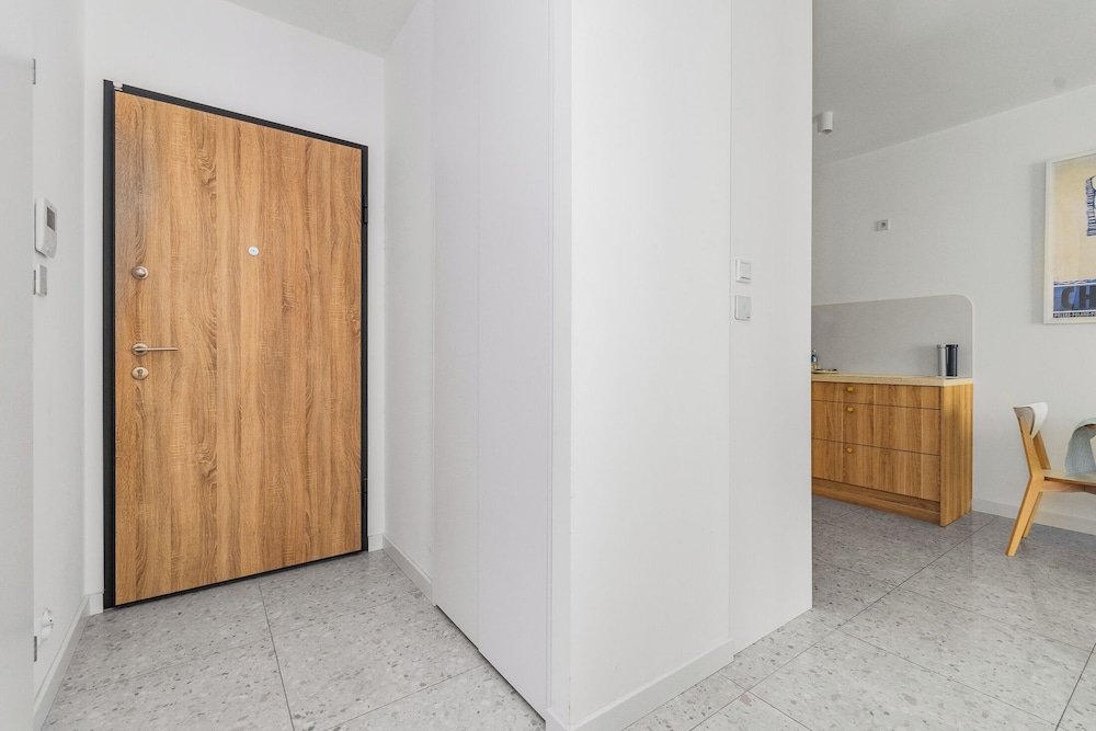 Letnicka Offline by Grand Apartments