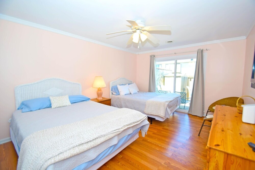 Club Ocean S Ii 182 2 Bedroom Condo by RedAwning view 3