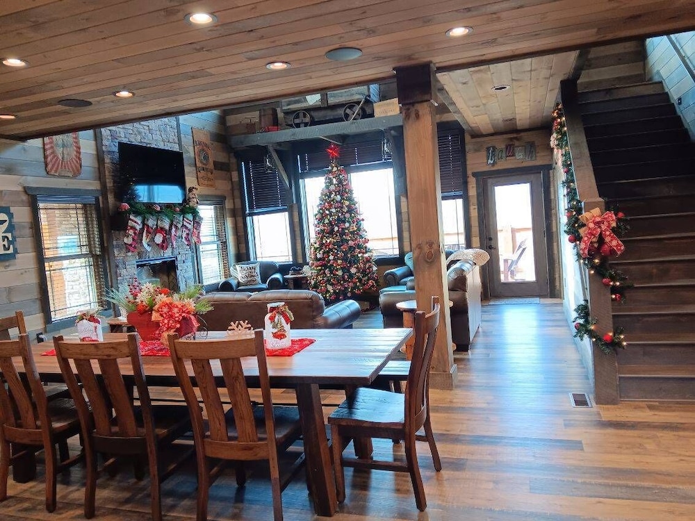 Coal Camp Lodge