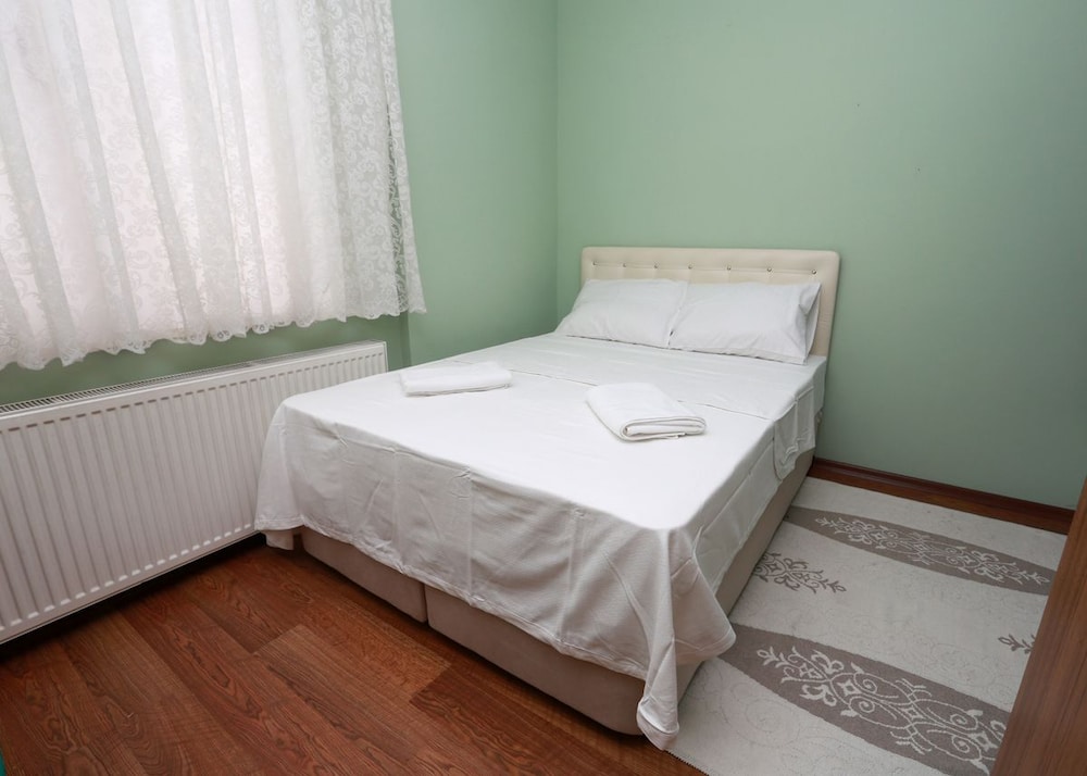 Fotinos Apartments