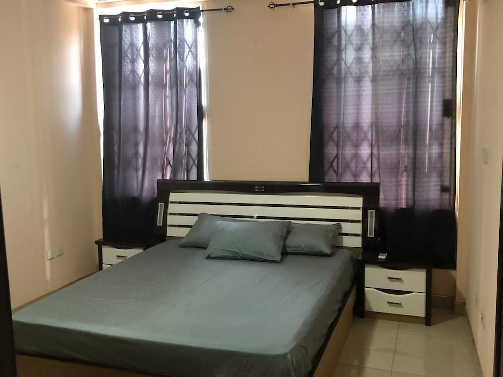 Loyeda Place view 2