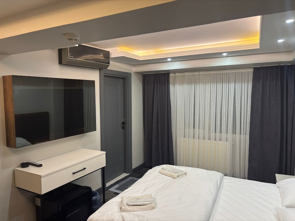 LİZBONİA OTEL