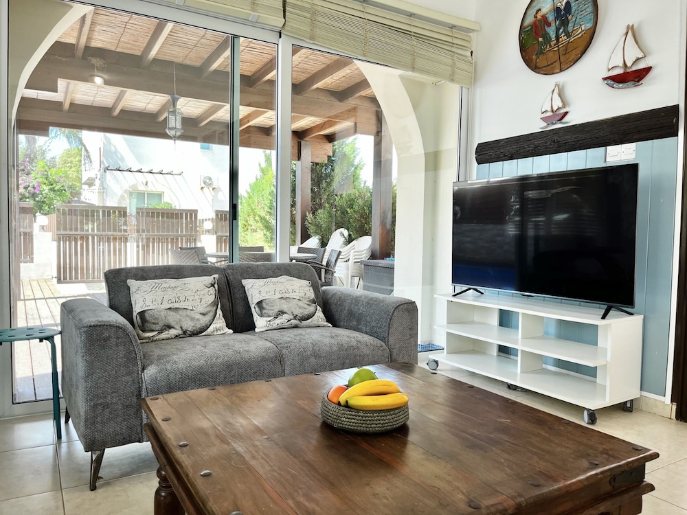 21 ATR - Stay Thalassa Villa
