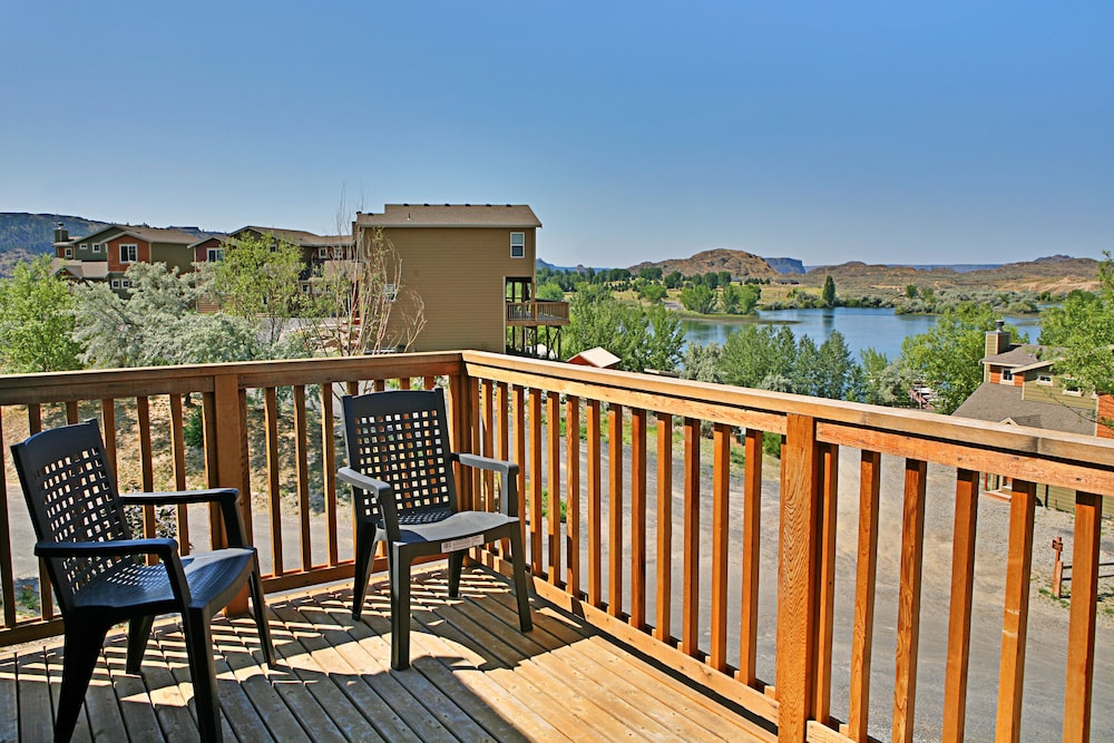 Sunbanks Lake Resort
