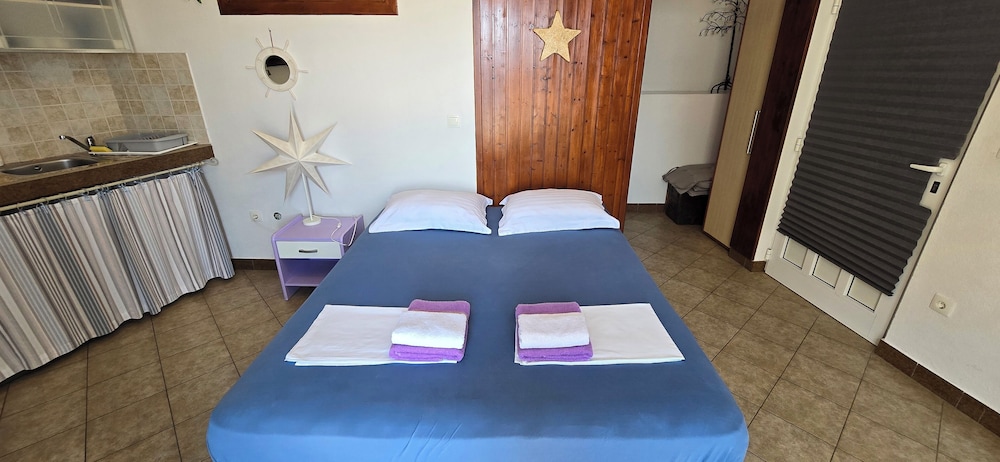 Bocin Rosso Apartments II