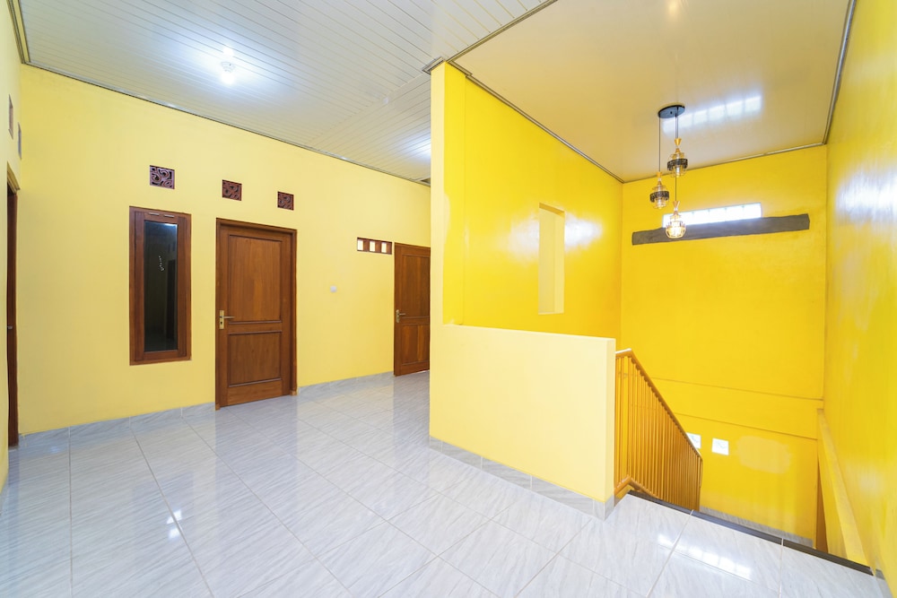 Berkah Guest House Prambanan By ARBA
