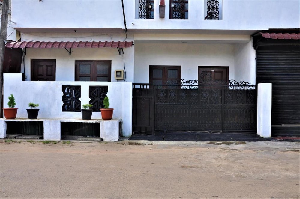 Chrish Residence