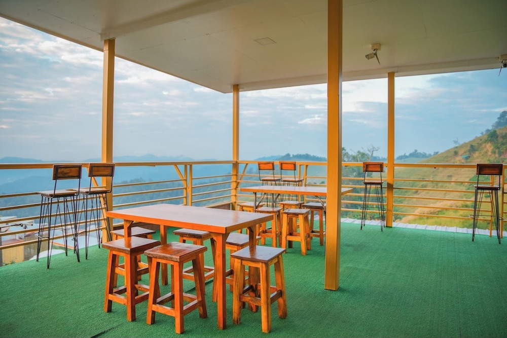 The View Homestay Monjam