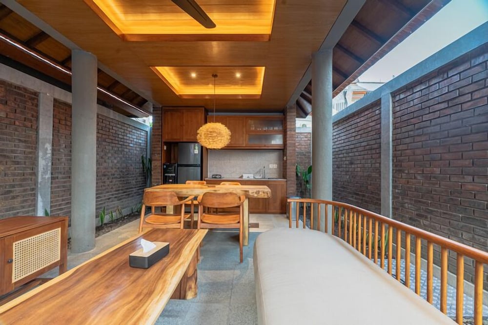 Serenia Villas Amed