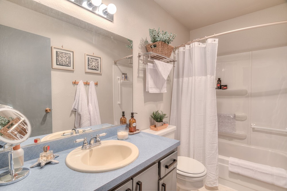 Lincoln City Vacations - Surftides Plaza Rentals - Property Image 248