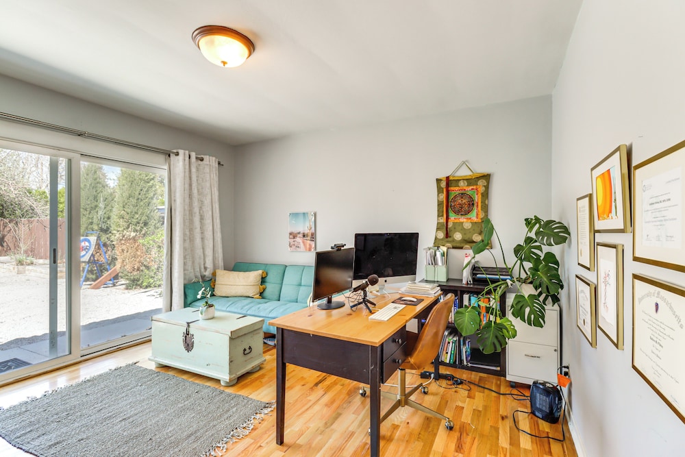 24 Mi to Slopes! Family Reno Home w/ Outdoor Oasis