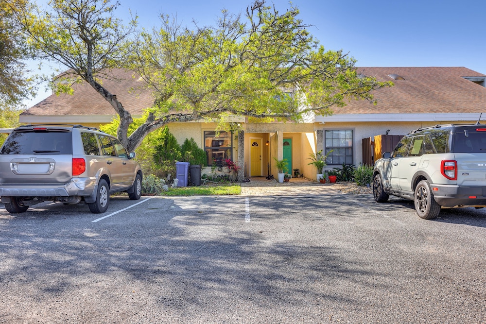 Walk to Beach: Gem w/ Fenced Yard in St Augustine