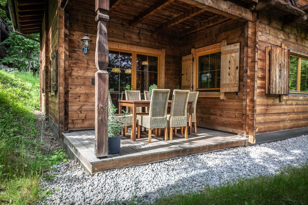 Chalet in Fugen Near Spieljochbahn Lift