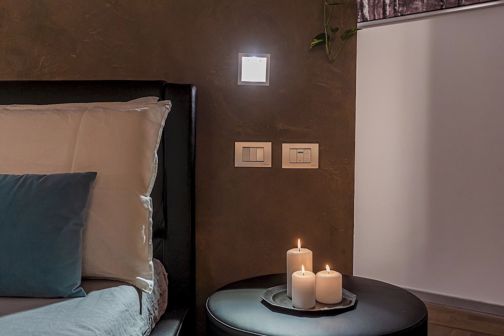 Rovelli 41 by Rent all Como