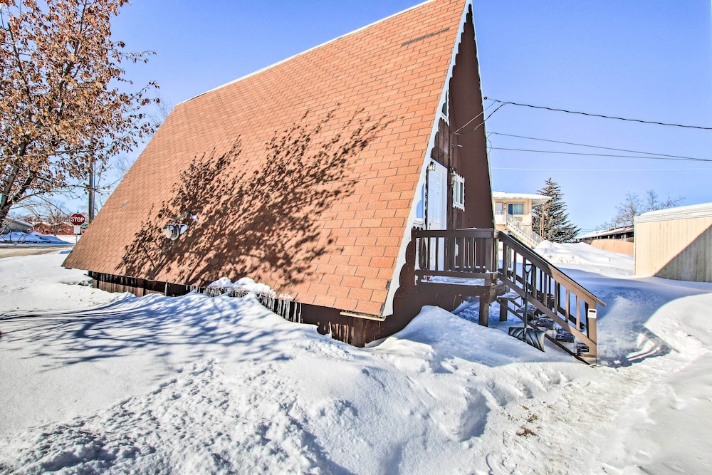 Evanston Vacations - Charming Evanston A-frame: Dog Friendly! - Property Image 2