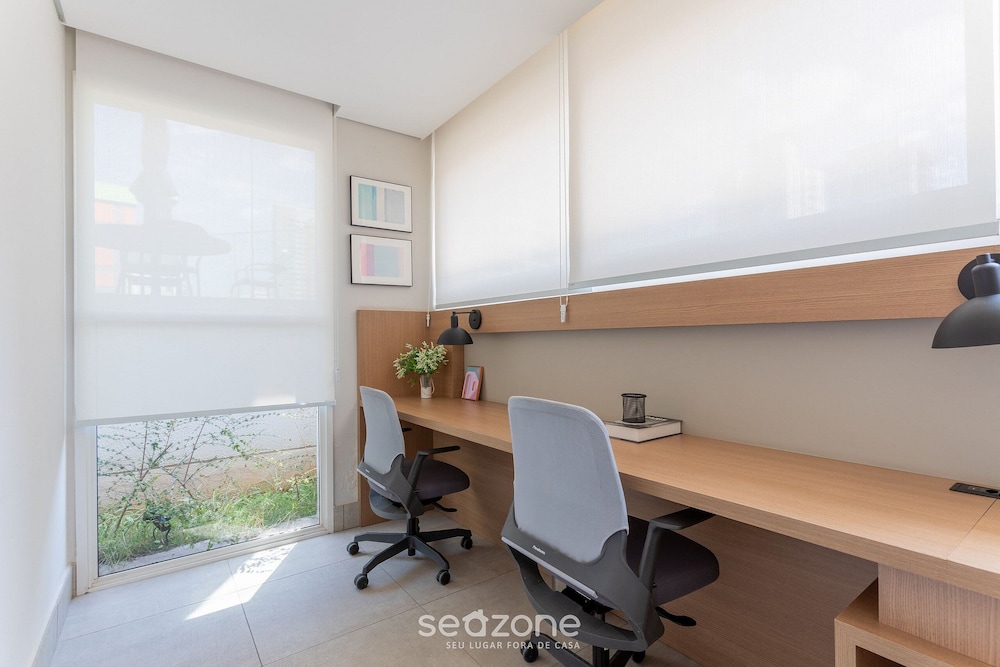 Studio w/ Pool Near Morumbi Shopping Mall Jbn0043
