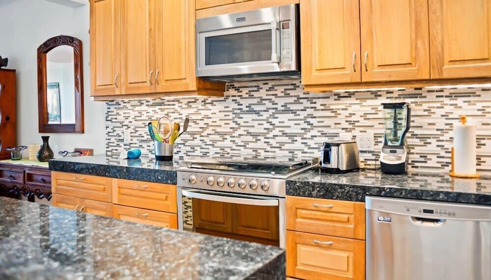 Ocean View 2Br Condo-balcony-beach-pool - 603