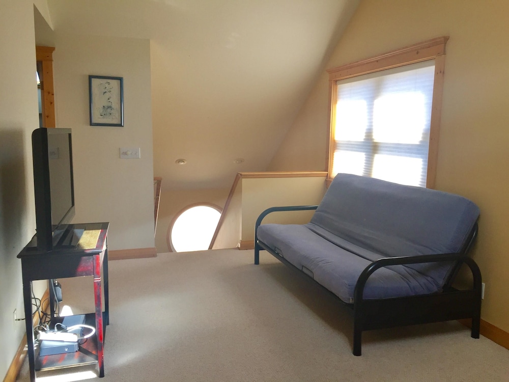 Mountain Modern 4 Bedroom Holiday Home By Pinon Vacation Rentals