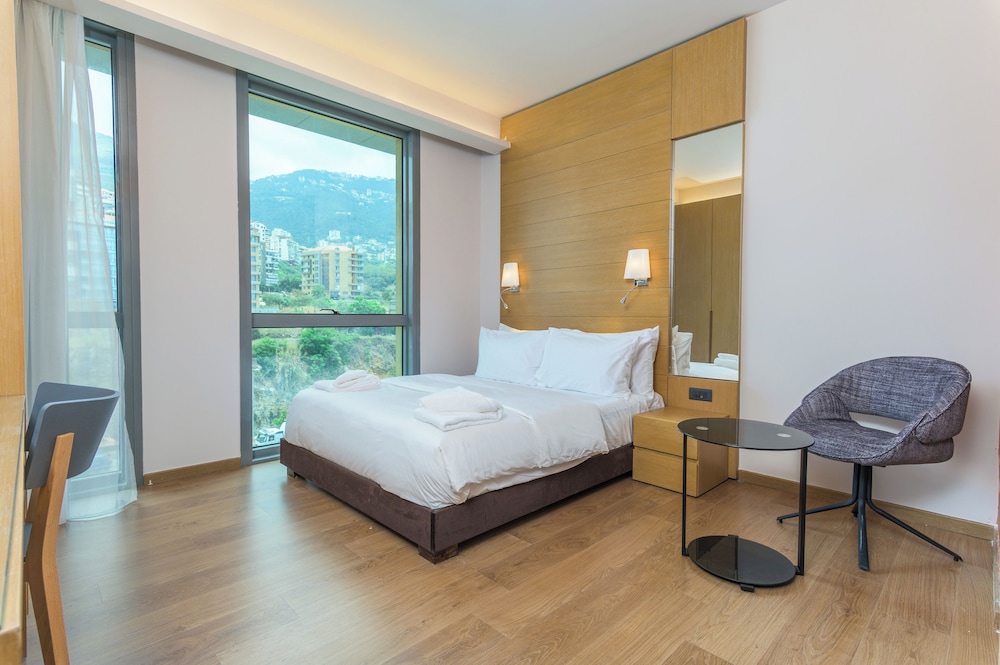 Jounieh Living - Residences by Local Host