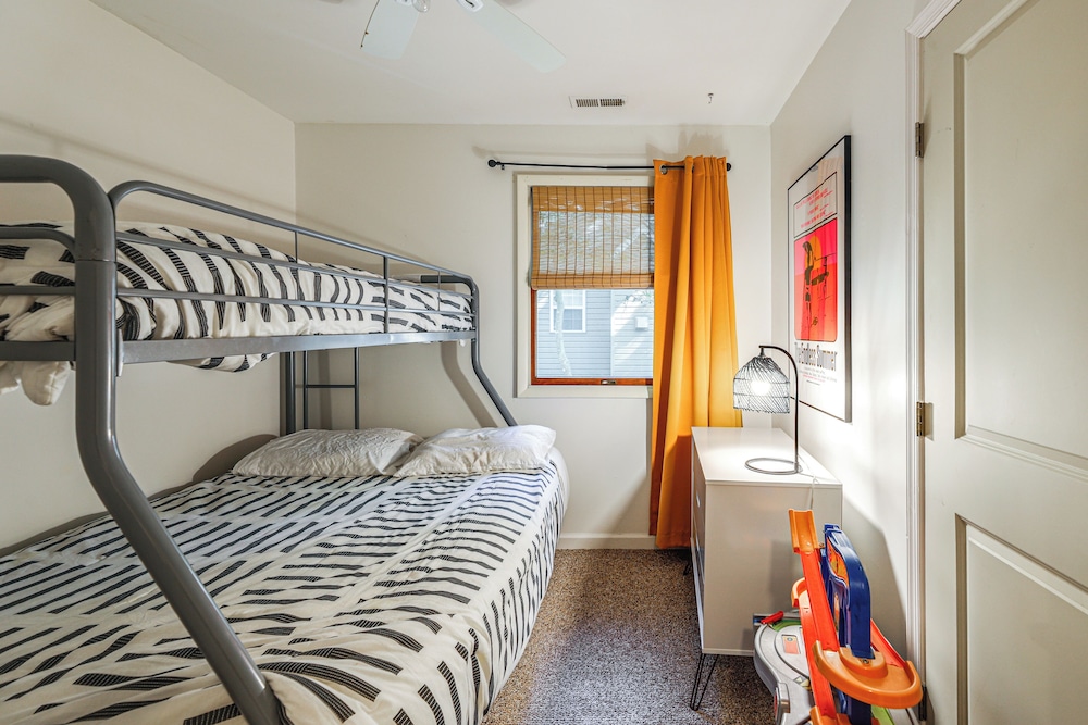 Warm & Cozy 3br-8 Mi to Ocean City!