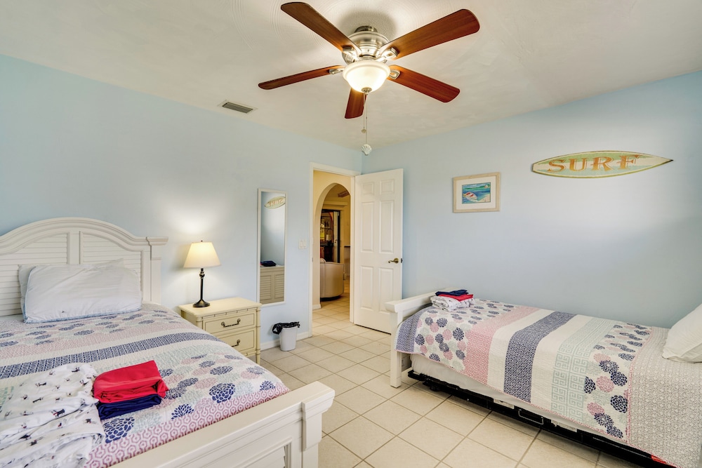 Canal-front Gem w/ Lanai & Dock in Cape Coral